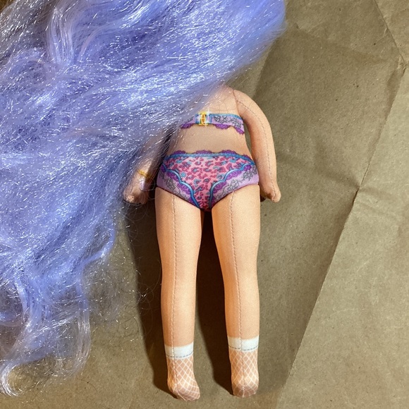 Na Na Na Surprise Doll, 11" - Picture 3 of 8